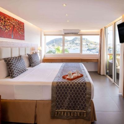 Executive King Suite-Non-Smoking Princess Port de Plaisance Resort and Casino Promo Code