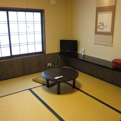和室 部屋タイプおまかせ 吉岡温泉　天然掛け流しの宿　湯菜花 クーポン