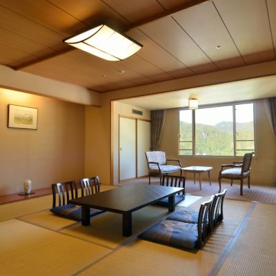 和室12畳 定山渓万世閣 ホテルミリオーネ クーポン