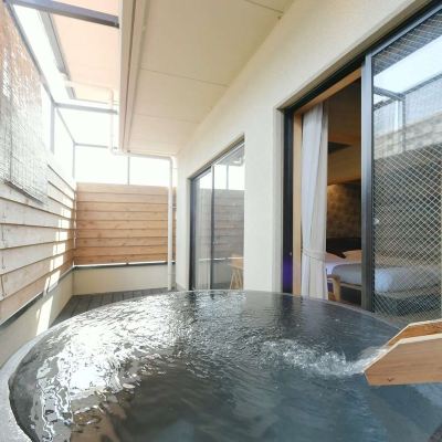 Japanese Style Modern With Bath