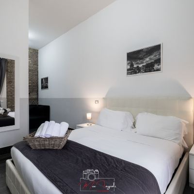 Double Room with Balcony Arch Rome Suites Promo Code
