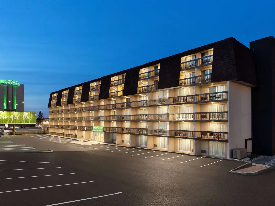 Wyndham Garden Niagara Falls Fallsview - Niagara Falls