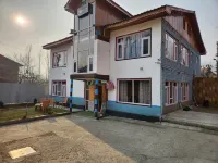 New Relax Inn