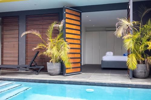 Hotel Tropical Paradise at Jan Thiel with Private Pool, Leisure & Recreation, Indoor Swimming Pool
