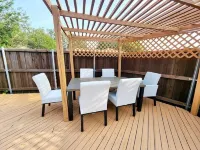 Stylish 5Br  3BA Home w/Pool  Perfect for 16Ppl