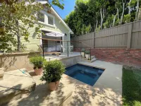 Brand New Charming Guest House in lovely Northwest Glendale CA. Private &Quiet