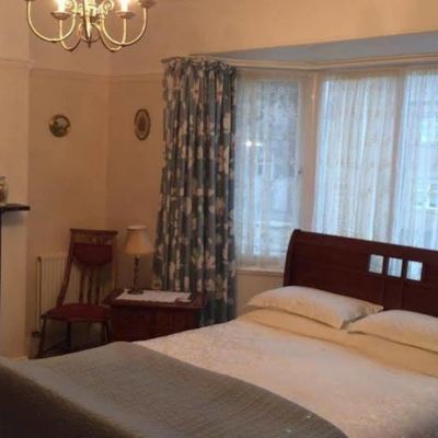 Deluxe Double Room With Sea View And Shower Hillcrest House Bed & Breakfast Promo Code