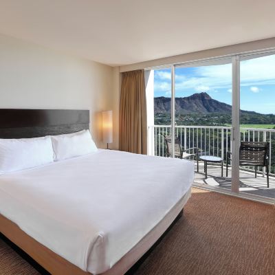 Premier King Room With Ocean View Park Shore Waikiki Promo Code