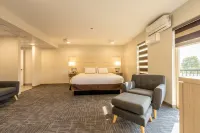 Quality Inn Sunshine Suites