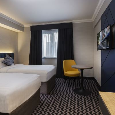 Twin Room Academy Plaza Hotel Promo Code