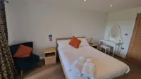 Relaxing Room with Ensuite Rutland Point