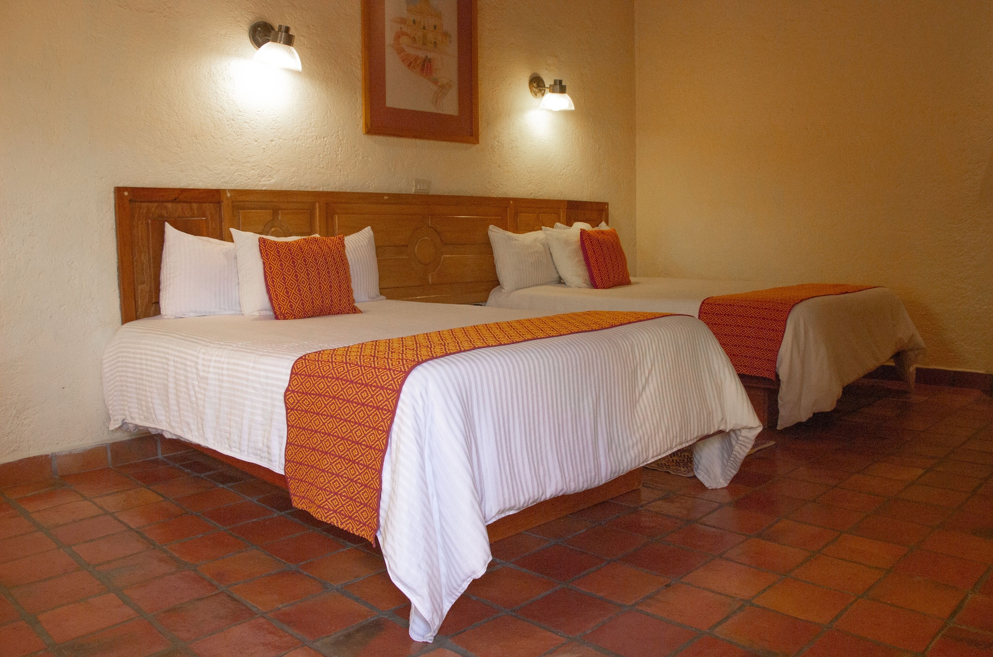 标准房， 2 张双人床