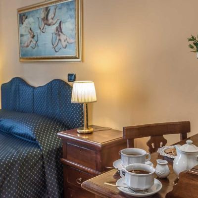 Quadruple Room Hotel Caracciolo Promo Code