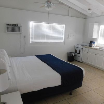 Premium Room With 1 King Bed, Lanai, Lagoon View, Kitchenette Kingsail Resort Promo Code