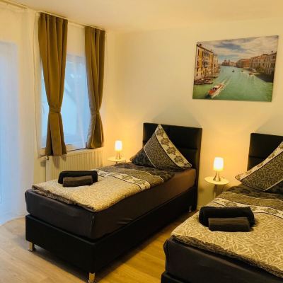 Deluxe Twin Room Checkinn Hotel Promo Code