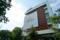 Alba Hotel