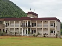 Orchard Hills Resort