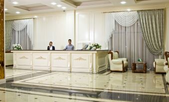 Plaza Hotel Bishkek - Housity