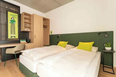 eee Hotel Laakirchen Отели в г. 