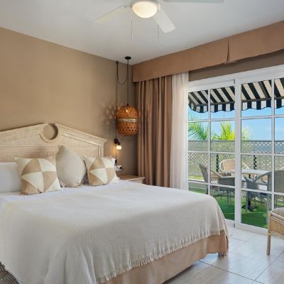 Two-Bedroom Suite Gran Oasis Resort Promo Code