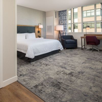 Mobility Hearing Accessible King Room with Roll in Shower Hampton Inn and Suites by Hilton Portland-Pearl District Promo Code
