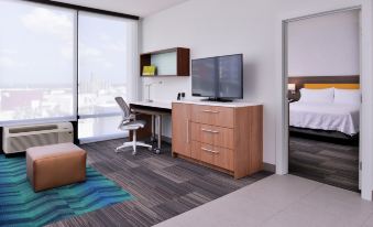 Home2 Suites by Hilton Tampa Downtown Channel District