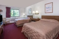 Super 8 by Wyndham Groton