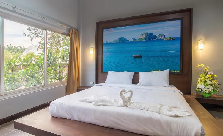 ห้องมาตรฐานเตียงใหญ่หรือเตียงแฝดมีวิวสวน