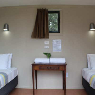 Standard Twin Room, 2 Twin Beds, Partial Sea View, Garden Area