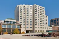 힐튼 매디슨 모노나 테라스