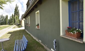 Peaceful Apartment in Maltzien Near Lake