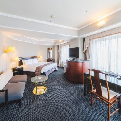 デラックスコーナーダブルルーム(禁煙) 倉敷ロイヤルアートホテル クーポン