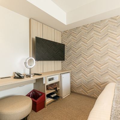 高級雙人床房 可吸菸 名鐵新大阪站東口飯店優惠