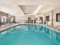 Country Inn & Suites by Radisson, St. Cloud East, MN Hotels in Saint Cloud