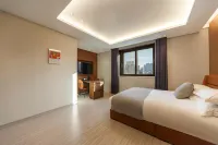 Dongdaegu Station Eastern Hotel