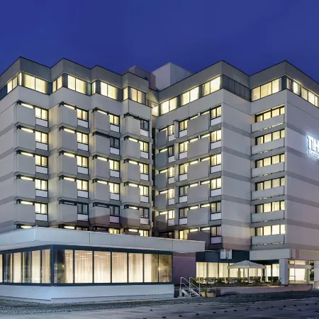 NH Erlangen Отели в г. Эрланген