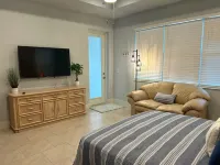 NEW Coastal Paradise GEM!! Spacious 4BR, 3 Full Baths w/Pool!! PET FRIENDLY!!! Hotels in Estero