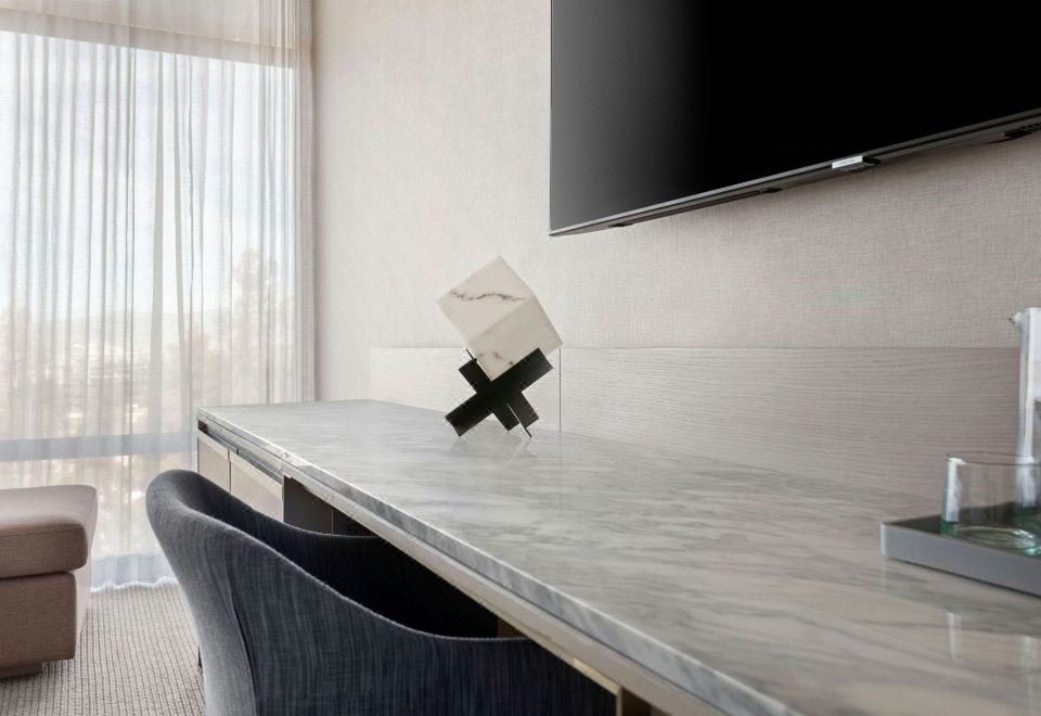 Tetra Hotel,  Autograph CollectionKing Bed Room