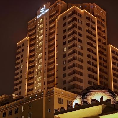 Bilik Deluxe King Kupon Raintree Resort Suite At Sunway Pyramid Tower