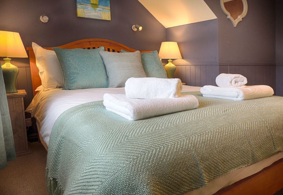 高级村舍， 私人浴室， 庭院景观