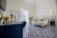 Crudo Home