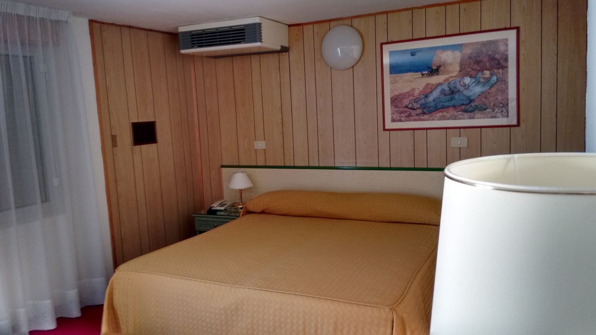 部分海景精致套房