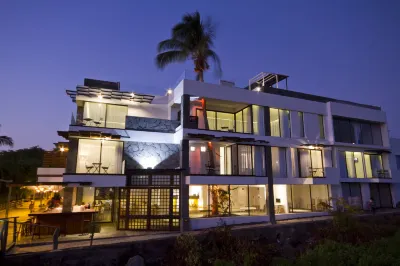 Golden Bay Galapagos Hotele w: 