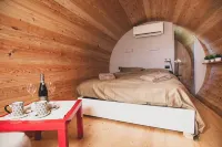 Rifugio DiVino Dormire in Una Botte - Wine Barrel Stay Near Rome Отели в г. 