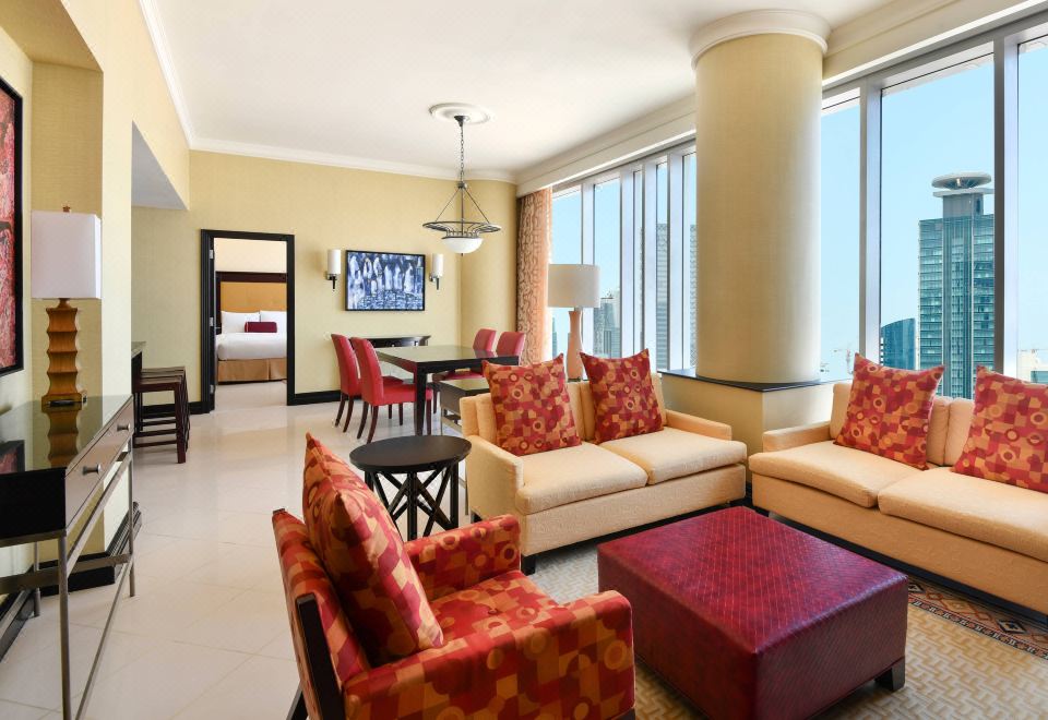 2臥室公寓，臥室1：1張特大床，臥室2：2張單人床，部分海灣景觀，高樓層