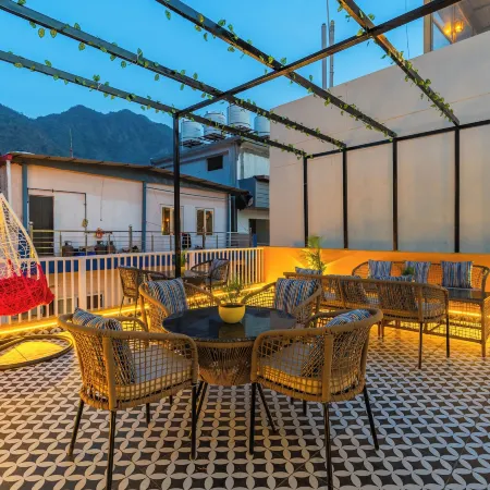 The Social Stays Rishikesh - Formerly ArtBuzz