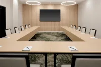 Hyatt Place Montreal Airport