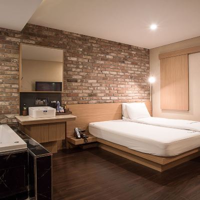 標準房 釜山逗號酒店優惠