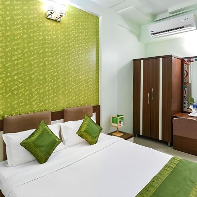 Deluxe Room Skylon Hotel Promo Code
