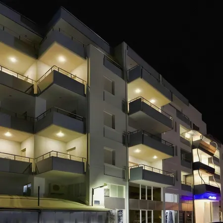 Astron Hotel